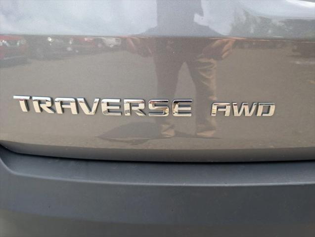 2020 Chevrolet Traverse AWD LS