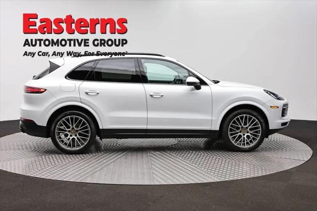 2023 Porsche Cayenne Platinum Edition