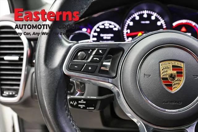 2023 Porsche Cayenne Platinum Edition