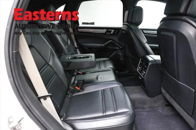 2023 Porsche Cayenne Platinum Edition
