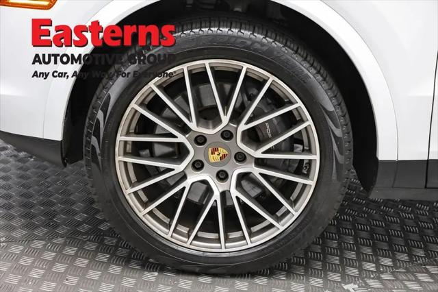 2023 Porsche Cayenne Platinum Edition