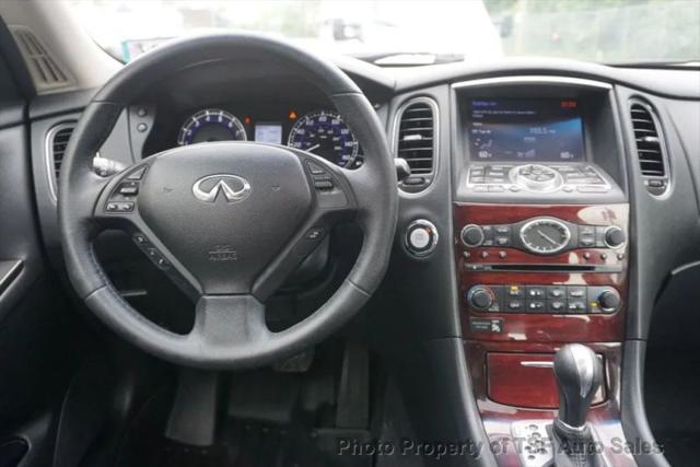 2017 INFINITI QX50 Base