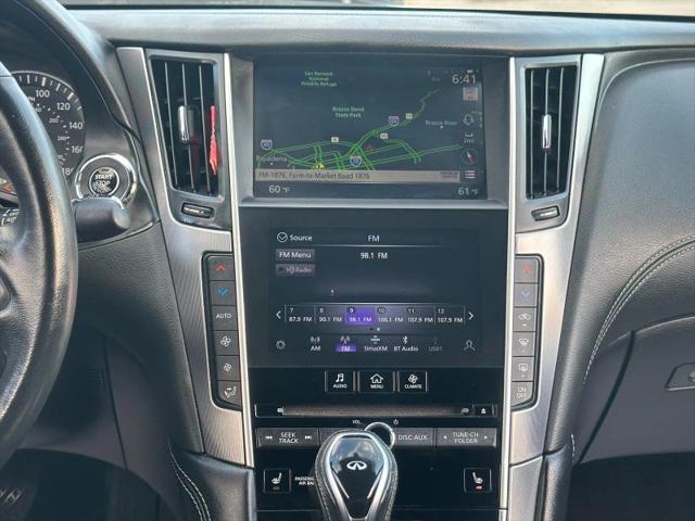 2022 INFINITI Q60 LUXE