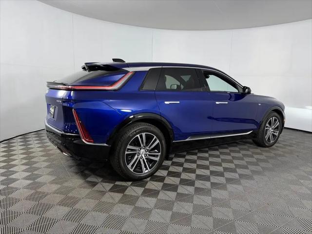 2024 Cadillac iQ Luxury w/1SD