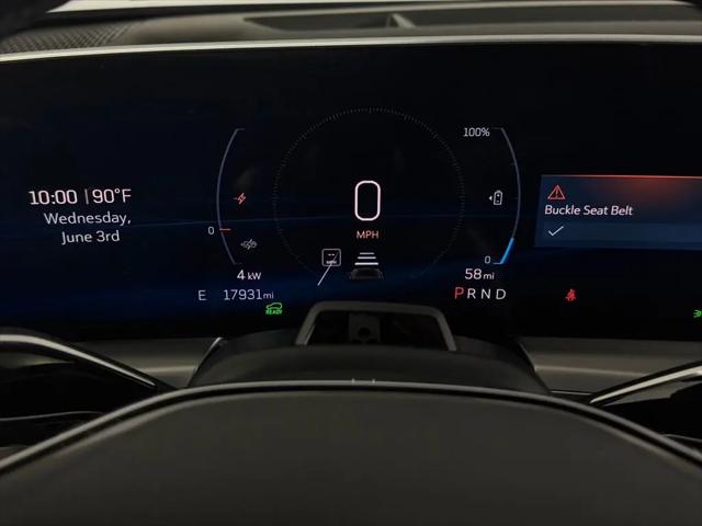 2024 Cadillac iQ Luxury w/1SD
