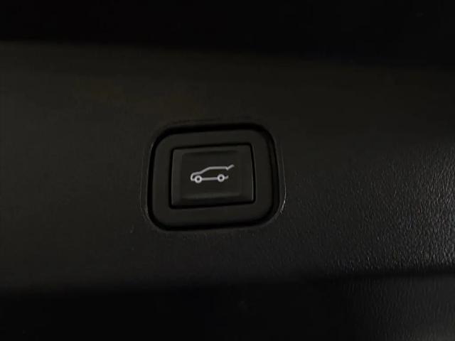 2024 Cadillac iQ Luxury w/1SD