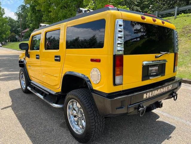 2004 HUMMER H2 Base