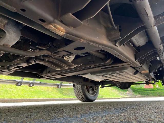 2004 HUMMER H2 Base