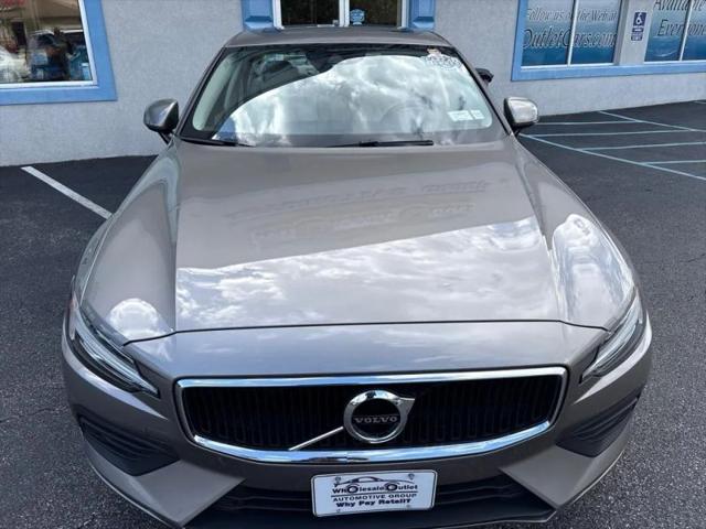 2019 Volvo S60 T6 Momentum