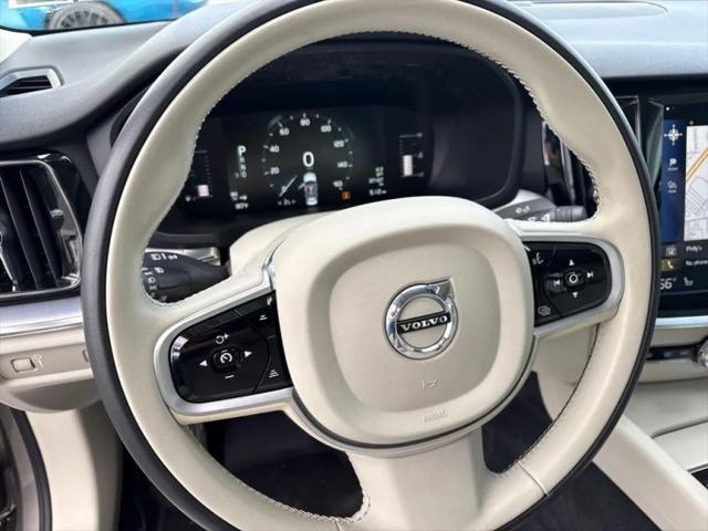 2019 Volvo S60 T6 Momentum