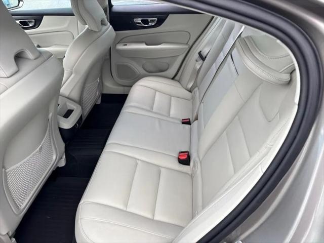 2019 Volvo S60 T6 Momentum