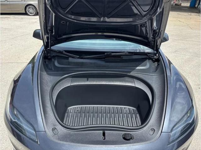 2024 Tesla Model 3 Base