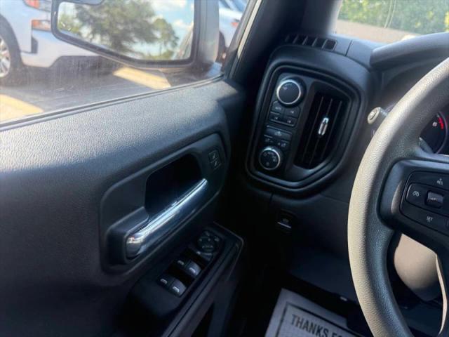 2023 Chevrolet Silverado 1500 4WD Crew Cab Short Bed Custom Trail Boss