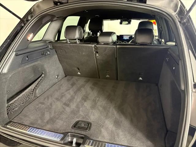 2022 Mercedes-Benz GLC SUV