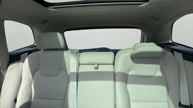 2018 Volvo XC60 T5 Momentum