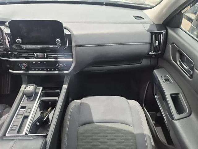 2025 Nissan Pathfinder SV FWD