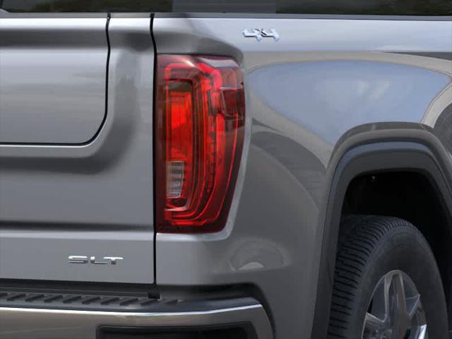 2026 GMC Sierra 1500 Crew Cab, Standard Bed, SLT, 4WD