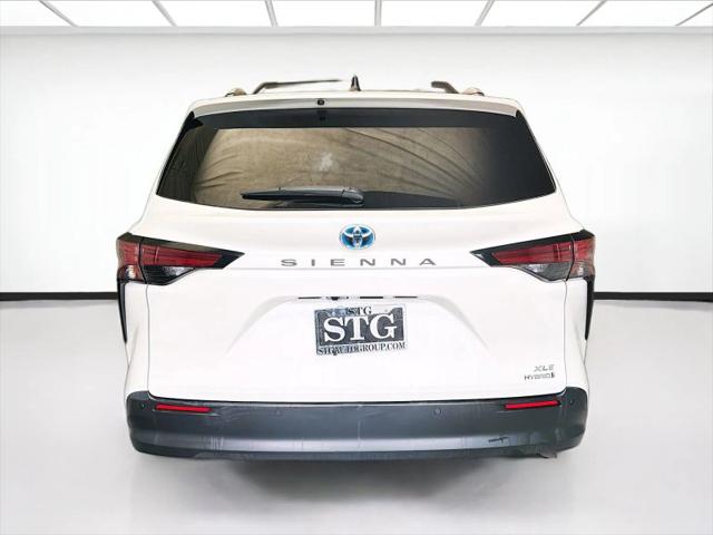 2021 Toyota Sienna XLE