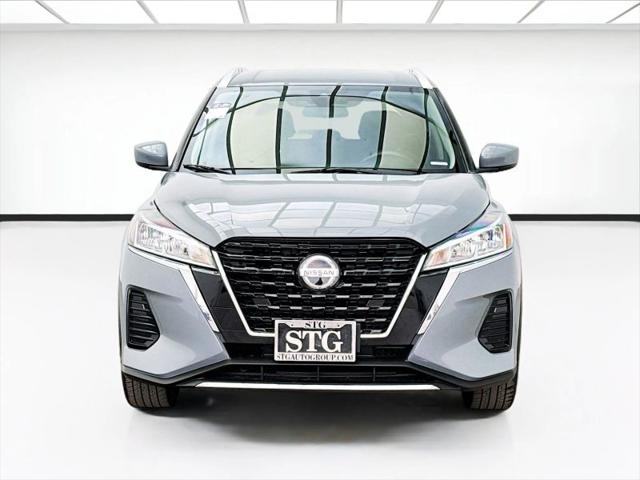 2021 Nissan Kicks SV Xtronic CVT