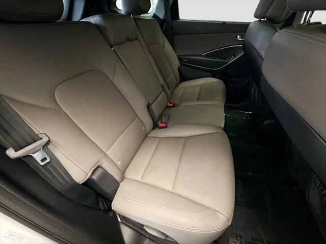 2019 Hyundai Santa Fe XL SE