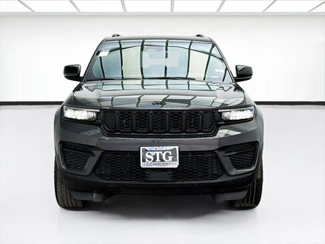 2023 Jeep Grand Cherokee Altitude 4x4