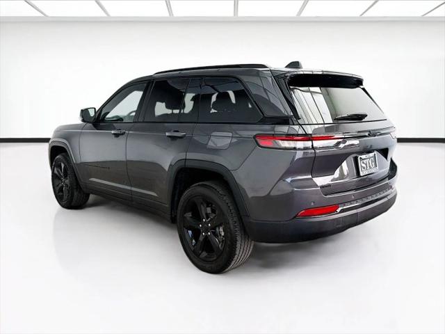 2023 Jeep Grand Cherokee Altitude 4x4