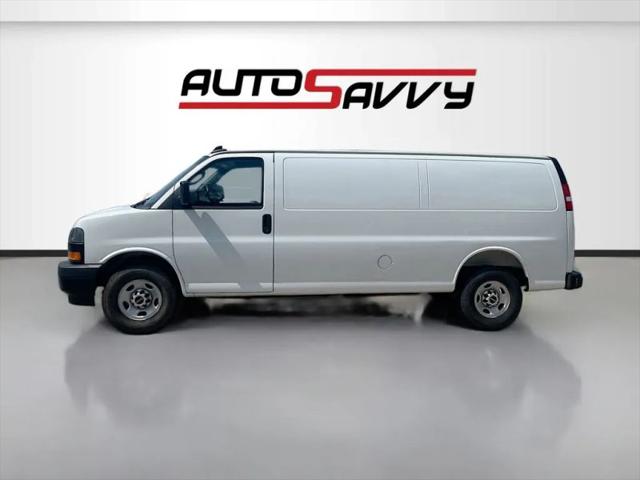 2025 GMC Savana Cargo RWD 3500 Extended Wheelbase Work Van