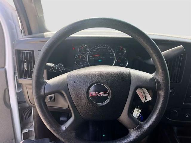 2025 GMC Savana Cargo RWD 3500 Extended Wheelbase Work Van