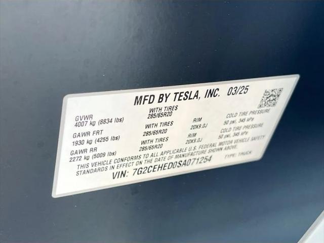 2025 Tesla Cybertruck All-Wheel Drive