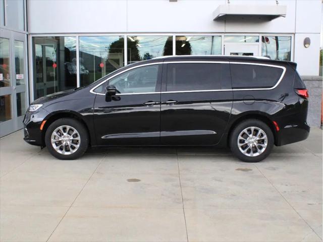 2021 Chrysler Pacifica Touring L AWD