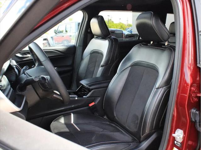 2023 Jeep Grand Cherokee L Altitude 4x4