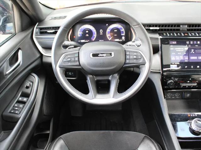 2023 Jeep Grand Cherokee L Altitude 4x4