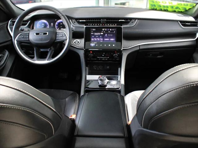 2023 Jeep Grand Cherokee L Altitude 4x4