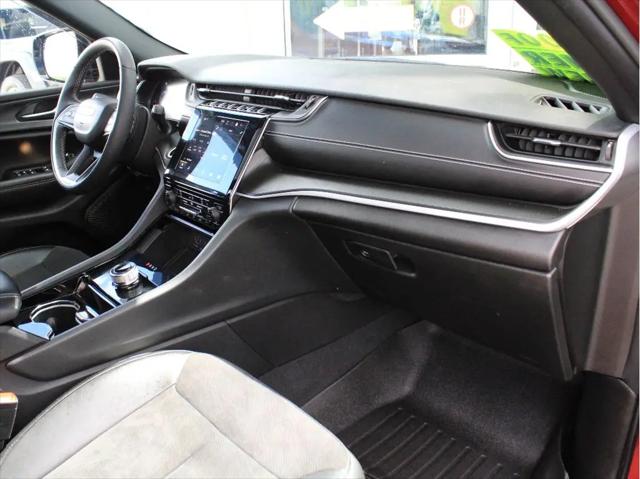2023 Jeep Grand Cherokee L Altitude 4x4