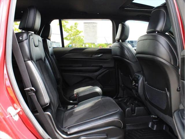 2023 Jeep Grand Cherokee L Altitude 4x4