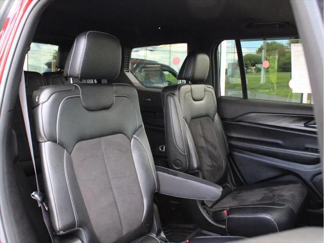 2023 Jeep Grand Cherokee L Altitude 4x4