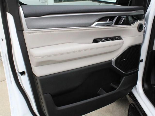 2026 Jeep Grand Wagoneer 4x4