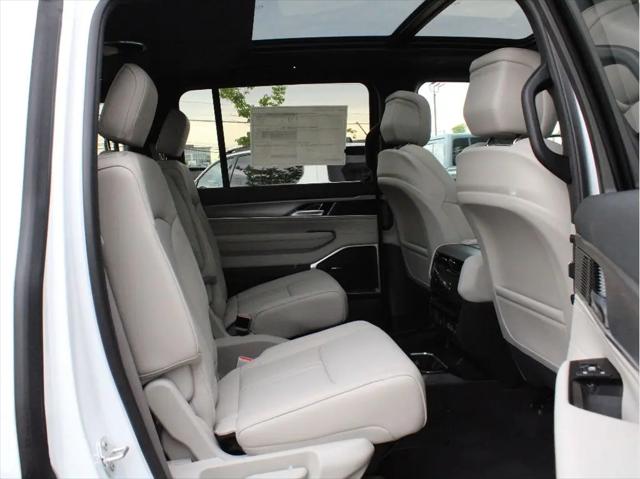 2026 Jeep Grand Wagoneer 4x4