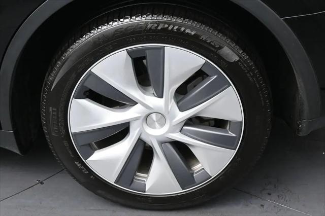 2024 Tesla Model Y Long Range Dual Motor All-Wheel Drive