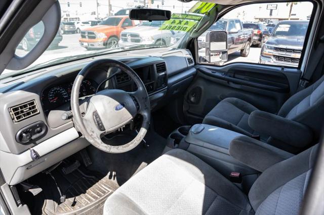 2004 Ford Excursion XLT