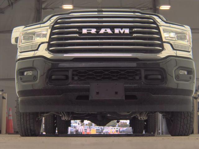 2024 Ram 3500 Limited Longhorn Crew Cab 4x4 8' Box
