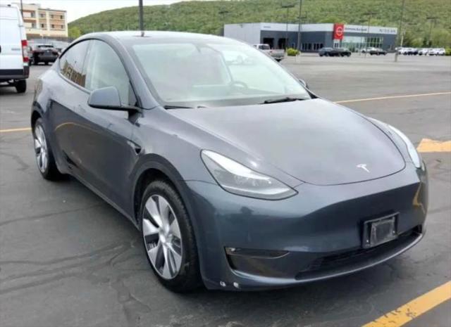 2023 Tesla Model Y Long Range Dual Motor All-Wheel Drive