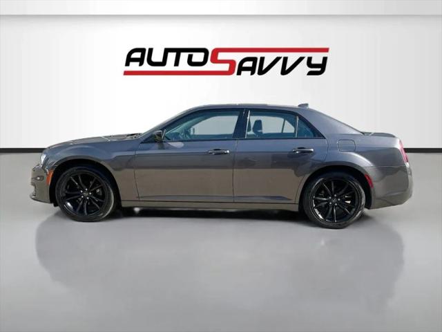 2021 Chrysler 300 Touring