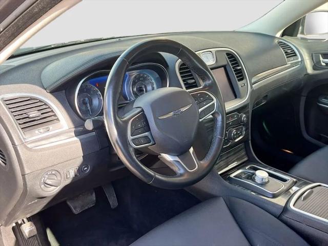 2021 Chrysler 300 Touring