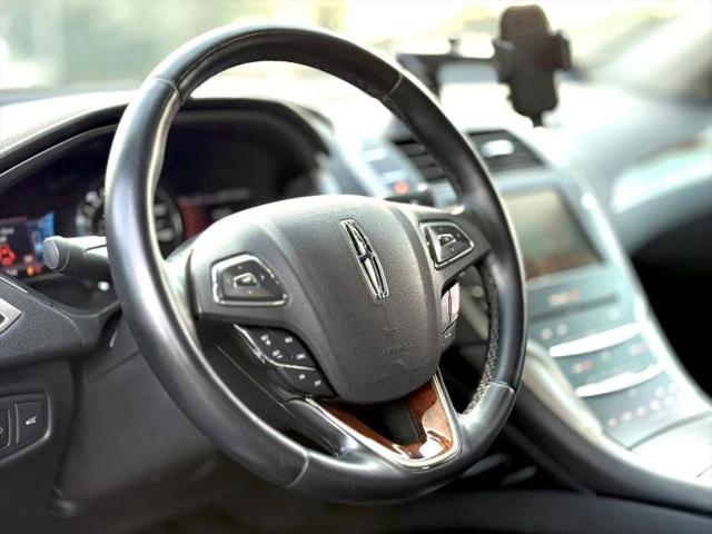 2016 Lincoln MKZ Hybrid Base