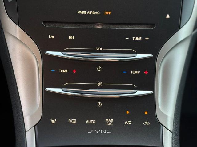 2016 Lincoln MKZ Hybrid Base