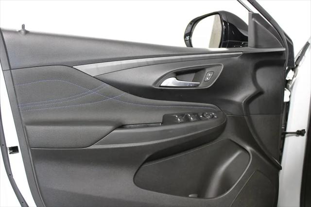 2025 Buick NV Sport Touring FWD