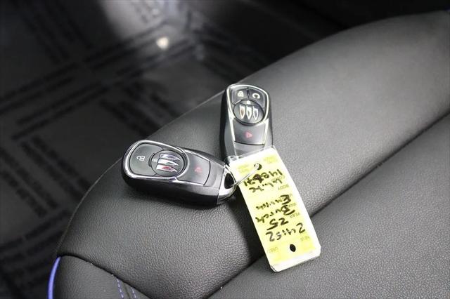 2025 Buick NV Sport Touring FWD