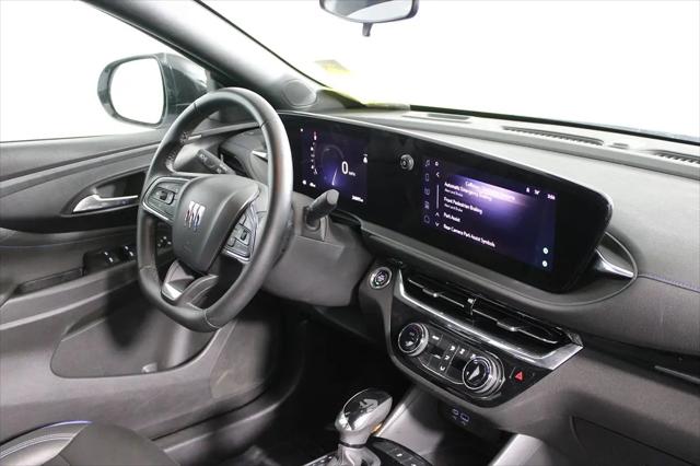 2025 Buick NV Sport Touring FWD