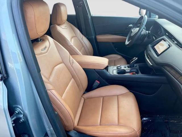 2023 Cadillac XT4 AWD Sport